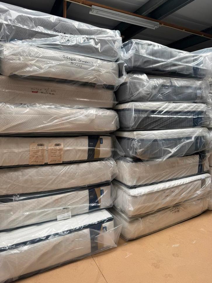 MEGA AUPING OPRUIMING! Zie beschrijving., Huis en Inrichting, Slaapkamer | Matrassen en Bedbodems, Nieuw, Matras, Overige maten