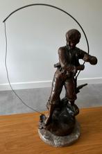 Bronzen beeld visser, Antiek en Kunst, Ophalen of Verzenden, Brons
