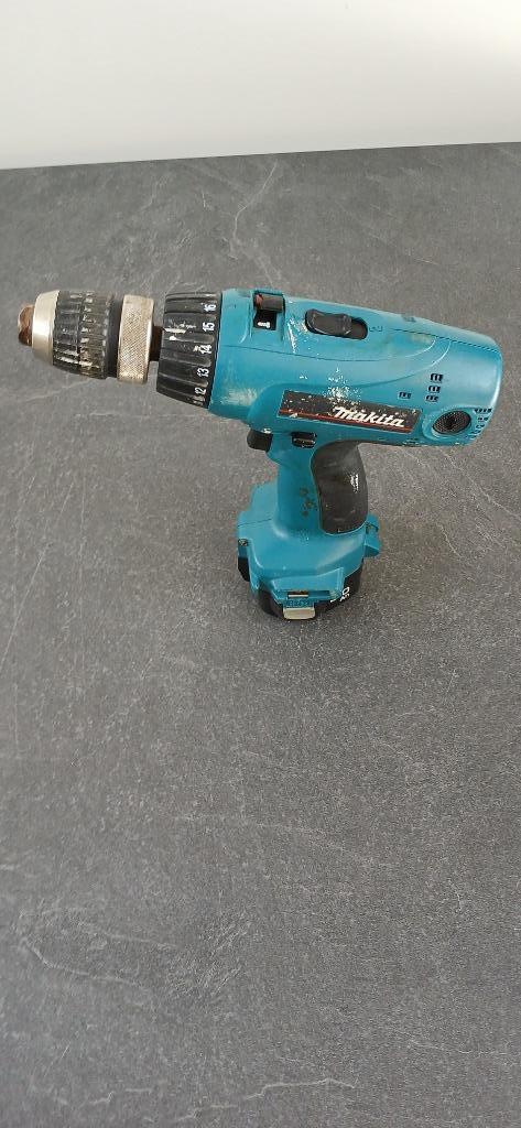 Makita 6317D accuboormachine 12V 3.0 Ah accuboor, Doe-het-zelf en Verbouw, Gereedschap | Boormachines, Gebruikt, Boor- en Schroefmachine