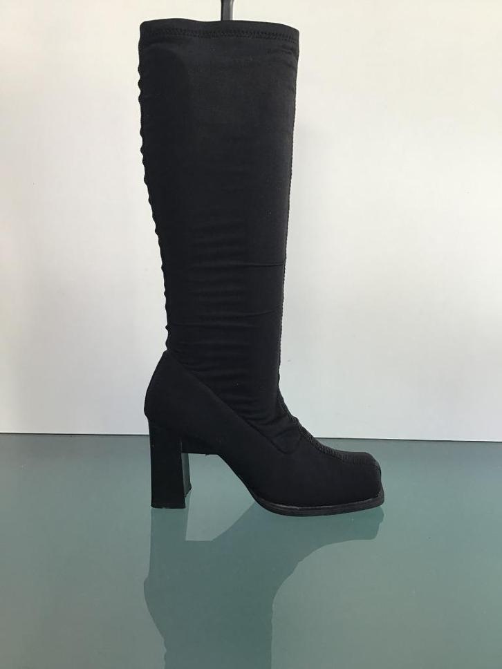 GRATIS VERZENDEN | Coole zwarte stretch laarzen 36, Kleding | Dames, Schoenen, Zo goed als nieuw, Hoge laarzen, Zwart, Verzenden