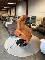 Relaxfauteuil , cognac leer relax fauteuil sta op stoel ZGAN, 2871SK, Mariansoliak8@gmail.com, Ophalen of Verzenden, Zo goed als nieuw
