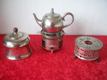 Art Deco Theelicht met Brander en Rood Glas - per stuk beschikbaar voor biedingen