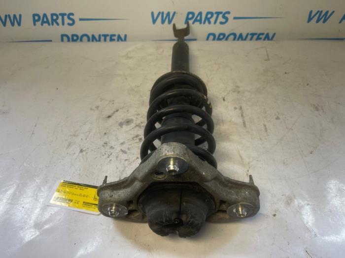 Schokdemperpoot rechts-voor van een Skoda Octavia, Auto-onderdelen, Ophanging en Onderstel, Skoda, Gebruikt, 3 maanden garantie