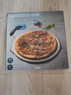 Pizza baksteen plus houder., Ophalen, Zo goed als nieuw