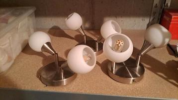3 sets verlichting  beschikbaar voor biedingen