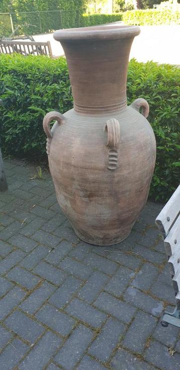 Terracotta kruikvaas, zeer groot, h 120 cm beschikbaar voor biedingen