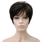 Moderne pruik kort bruin haar in laagjes kleur 6, Verzenden, Nieuw, Pruik of Haarverlenging