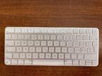 Apple Magic Keyboard QWERTZ, Overige indelingen, Zo goed als nieuw, Draadloos, Apple 🍏