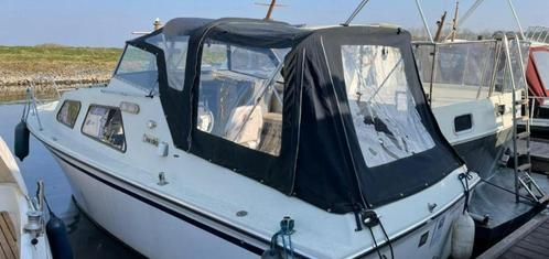 Onedin 720 kajuitboot   € 5000,-, Watersport en Boten, Motorboten en Motorjachten, Gebruikt, Polyester, 6 tot 9 meter, Benzine