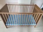 Houten Ledikant - Zo Goed Als Nieuw, Kinderen en Baby's, Babywiegjes en Ledikanten, Ophalen, Gebruikt, Ledikant