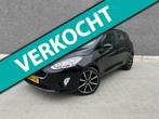 Ford Fiesta 1.0 EcoBoost Titanium | AUTOMAAT | CARPLAY | BLU, Gebruikt, Euro 6, Zwart, Bedrijf