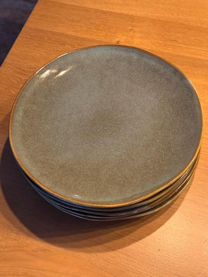 Borden set: 5 dinerborden & 4 ontbijtborden - Perfecte staat, Huis en Inrichting, Keuken | Servies, Zo goed als nieuw, Bord(en)