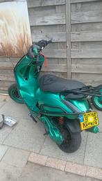 Piaggio zip 70cc custom!, Fietsen en Brommers, Scooters | Piaggio, Ophalen, Zo goed als nieuw, Overige modellen