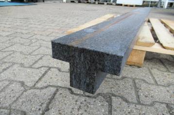 03862 T-profiel. GRANIET, lengte 210 cm. Gebruikt. beschikbaar voor biedingen