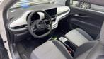 Fiat 500 C Icon 42 kWh Cabrio, Climate control, 17 inch lich, Auto's, Stof, Cabriolet, 4 stoelen, Wit