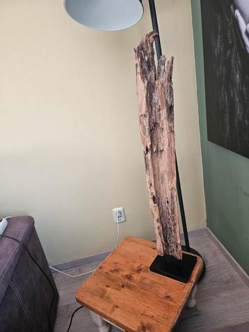 Houten accesoires voor binnen beschikbaar voor biedingen