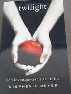 Twilight Een levensgevaarlijke liefde, Ophalen of Verzenden, Gelezen, Stephenie Meyer