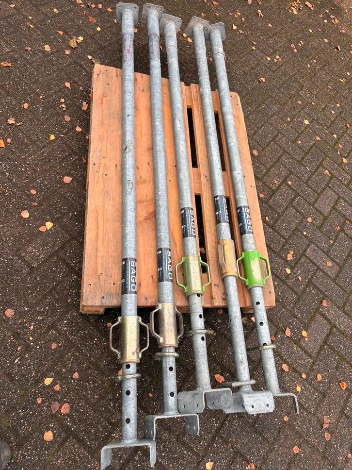 Bouwstempels / schroefstempels te huur, Doe-het-zelf en Verbouw, Steigers, Zo goed als nieuw, Overige typen, Minder dan 2 meter