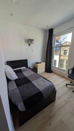 Kamer te huur voor een vrouw in Zierikzee, Huizen en Kamers, Kamers te huur