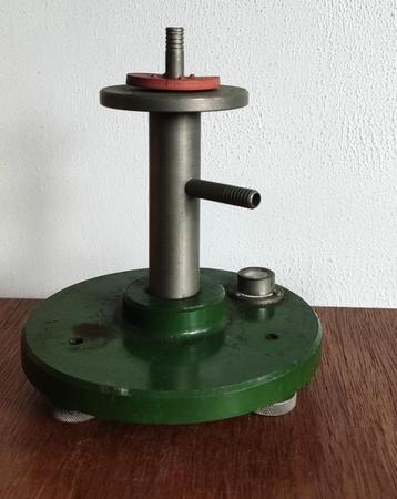 Potische plummet adapter beschikbaar voor biedingen