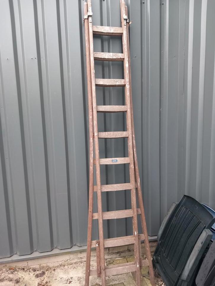 Houten ladder - Van Vliet Nijmegen, Doe-het-zelf en Verbouw, Ladders en Trappen, Gebruikt, Ladder, 2 tot 4 meter, Opvouwbaar of Inschuifbaar