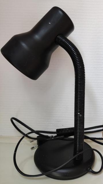 Zwarte bureaulampje uit de jaren '70 beschikbaar voor biedingen