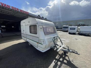 Chateau La Car 330 Voortent, Zitje en bed beschikbaar voor biedingen