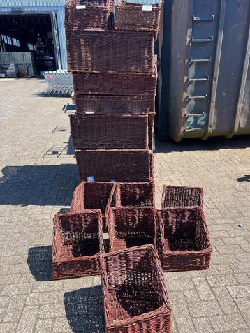 Rieten broodmanden 17 x 80 x 38 x 34 / 9 x 40 x 38 x 34 beschikbaar voor biedingen