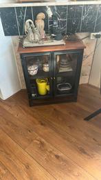 Vintage Vitrinekast met Glazen Deuren, Ophalen of Verzenden