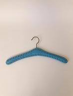 DIVERSE KLEUREN & SOORTEN VINTAGE KLEDINGHANGERS | SKAI LEER, -, -, Ophalen of Verzenden, Zo goed als nieuw