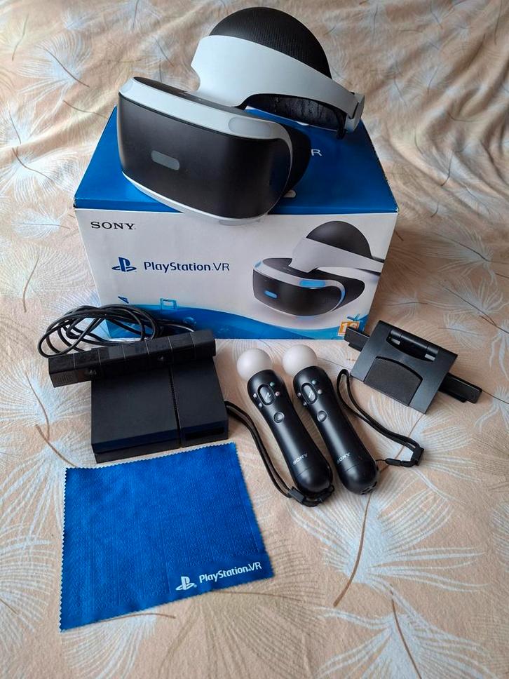 Playstation VR bril + Move controllers, Spelcomputers en Games, Spelcomputers | Sony PlayStation Consoles | Accessoires, Gebruikt