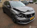 Fiat Tipo 1.4 T 16V S-Design REST BPM 300 EURO (bj 2018), Auto diversen, Schadeauto's, Handgeschakeld, 1368 cc, Zilver of Grijs