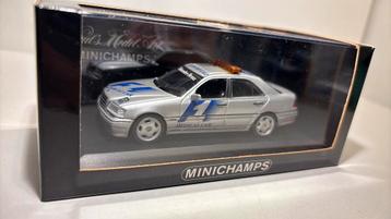 Mercedes amg c36 f1 doctors car minichamps 1.43 beschikbaar voor biedingen