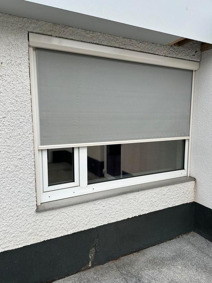 6 Screens: 4 Elektrisch, 2 Handmatig - Diverse Maten, Doe-het-zelf en Verbouw, Rolluiken, Gebruikt, 200 cm of meer, 150 tot 200 cm