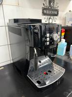 Delonghi magnificaS koffie apparaat zgan, Witgoed en Apparatuur, Koffiezetapparaten, Ophalen, Zo goed als nieuw, Koffiemachine
