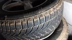 Winterbanden 215 65 R16 Bridgestone  Duster Kadjar, Auto-onderdelen, Banden en Velgen, Ophalen, 215 mm, 16 inch, Banden en Velgen