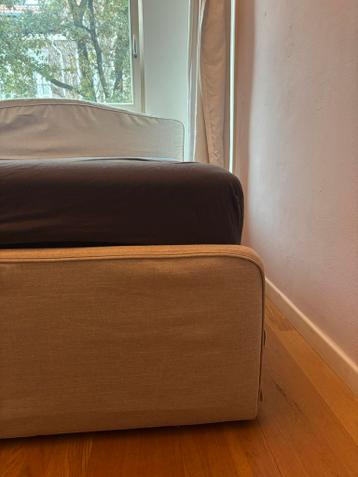 IKEA Bedframe 180x200, Beige Linnen + Lattenbodem - afbeelding 2