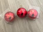 Rode kerstballen met tekst: Blijf je bij me hangen?, Ophalen of Verzenden, Zo goed als nieuw