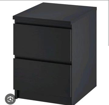 MALM Ikea nachtkastje 