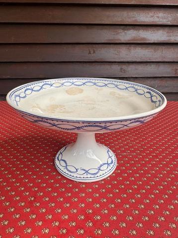 Franse compotier met blauw decor beschikbaar voor biedingen