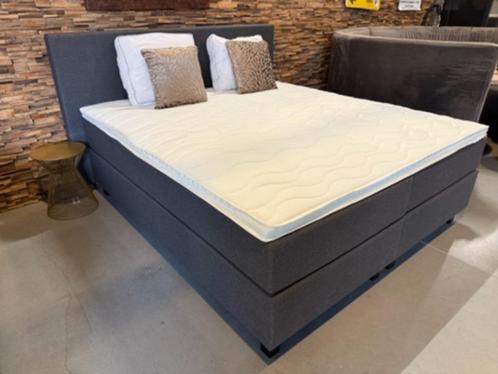 Luxe Boxspring Mallorca antraciet actie bed topper matras, Huis en Inrichting, Slaapkamer | Boxsprings, Nieuw, 180 cm, 200 cm