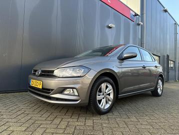 Volkswagen Polo 1.0 TSI Comfortline | Navigatie | Apple Carp beschikbaar voor biedingen