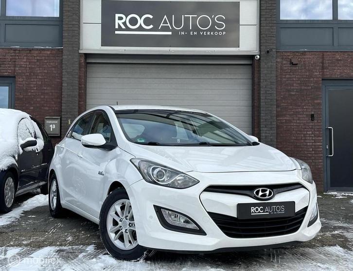 Hyundai i30 1.6 GDI i-Vision | Airco | Cruise | LED, Auto's, Hyundai, Bedrijf, Te koop, i30, ABS, Achteruitrijcamera, Airbags