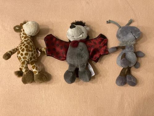Nici giraffe vleermuis met geluid en mier 20 cm knuffels!, Kinderen en Baby's, Speelgoed | Knuffels en Pluche, Zo goed als nieuw