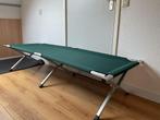 Veld/campeerbed, Caravans en Kamperen, Kampeeraccessoires, Ophalen, Zo goed als nieuw