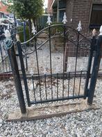 Metalen sierpoort 125 breedte, hoogte hek 125 cm., Tuin en Terras, Ophalen, Gebruikt, IJzer, Sierhekwerk