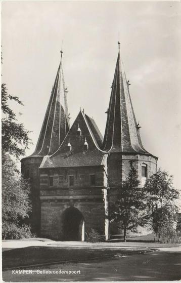 KAMPEN Cellebroederspoort  beschikbaar voor biedingen