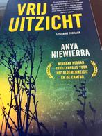Vrij uitzicht, Ophalen of Verzenden, Zo goed als nieuw, Nederland, Anya Niewierra