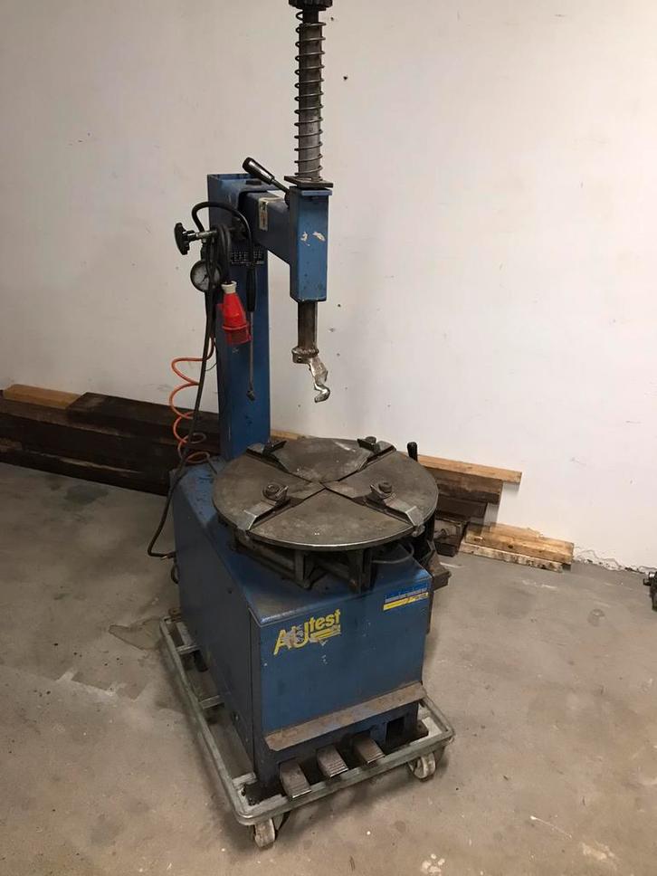 Banden Monteer/Demonteer Apparaat Autest 380V € 425,-, Auto diversen, Autogereedschap, Gebruikt, Ophalen