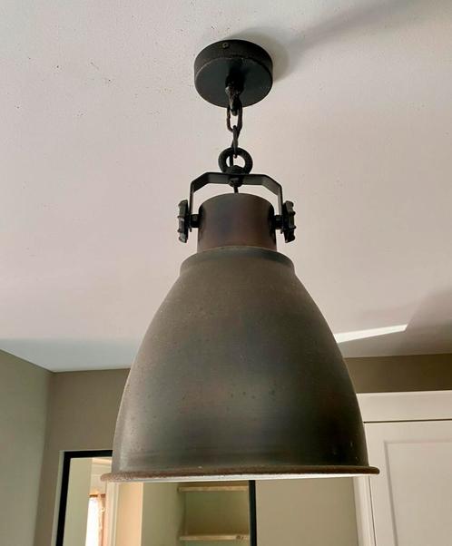 2 prachtige roestbruine ijzeren industriële hanglampen, Huis en Inrichting, Lampen | Hanglampen, Zo goed als nieuw, Minder dan 50 cm